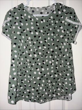Women's Polka Dot Short Sleeve Top - Sage Green